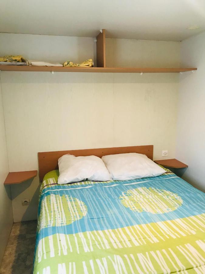 Mobil'Home Dans Camping Bec-de-Mortagne Buitenkant foto